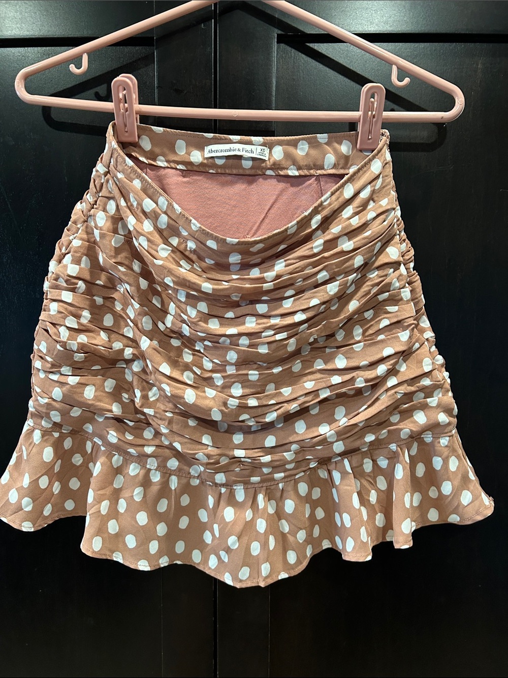 Abercrombie & Fitch dusty rose Mini Skirt with Cream Polka Dots